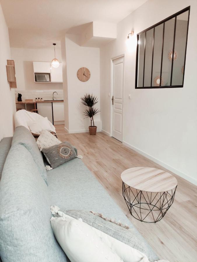 Aeroport Roissy Cdg - Parc Asterix - Parc Des Expositions Apartment Louvres Bagian luar foto